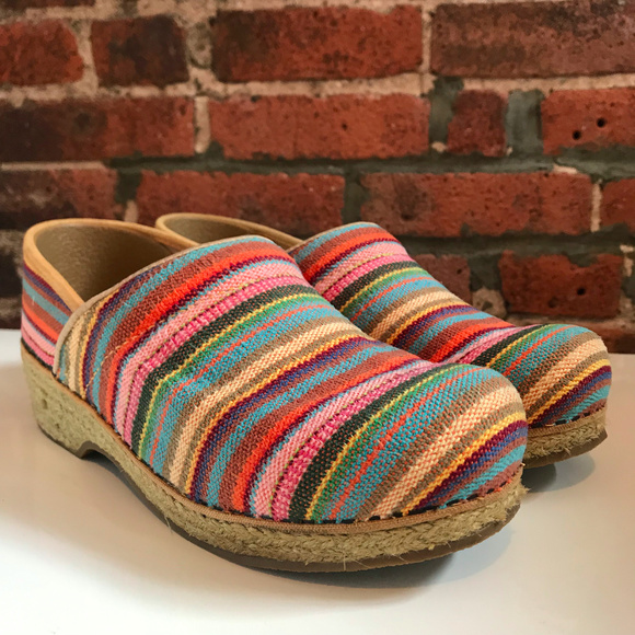 cloth clogs